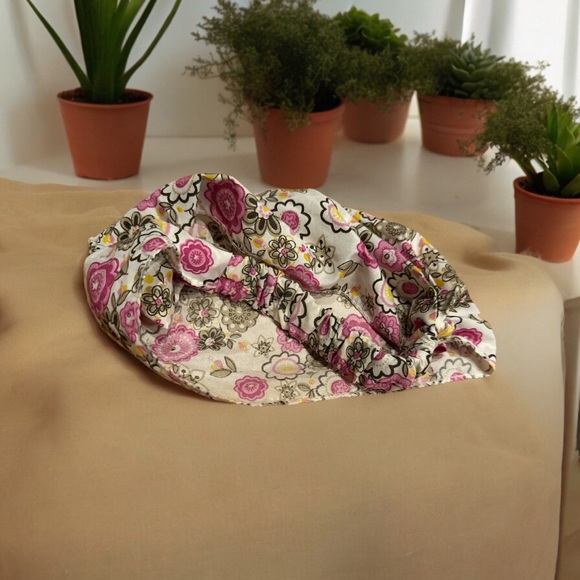 Three super cute headbands - Picture 3 of 8